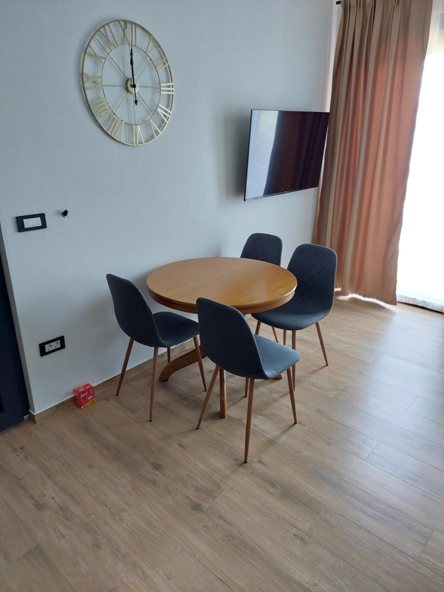 Apartmani Karla Paklenica 스타리그라드 파클레니차 외부 사진