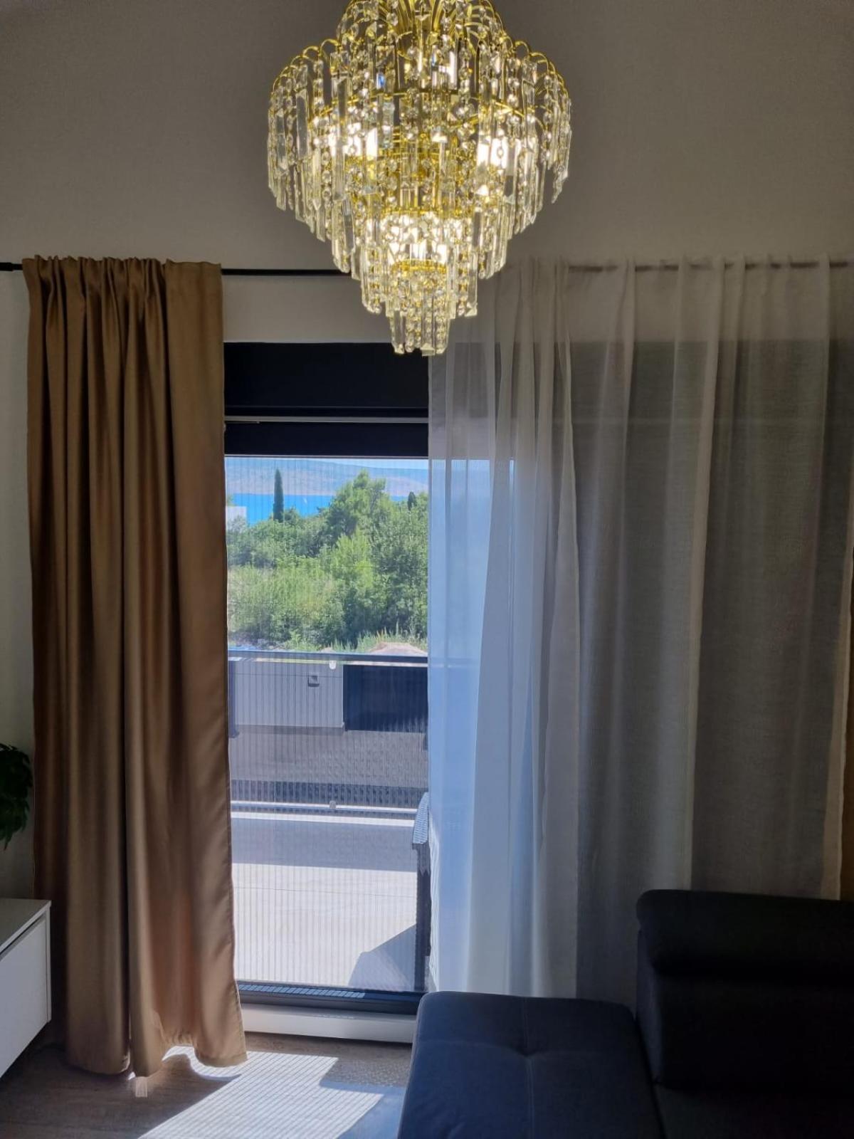 Apartmani Karla Paklenica 스타리그라드 파클레니차 외부 사진