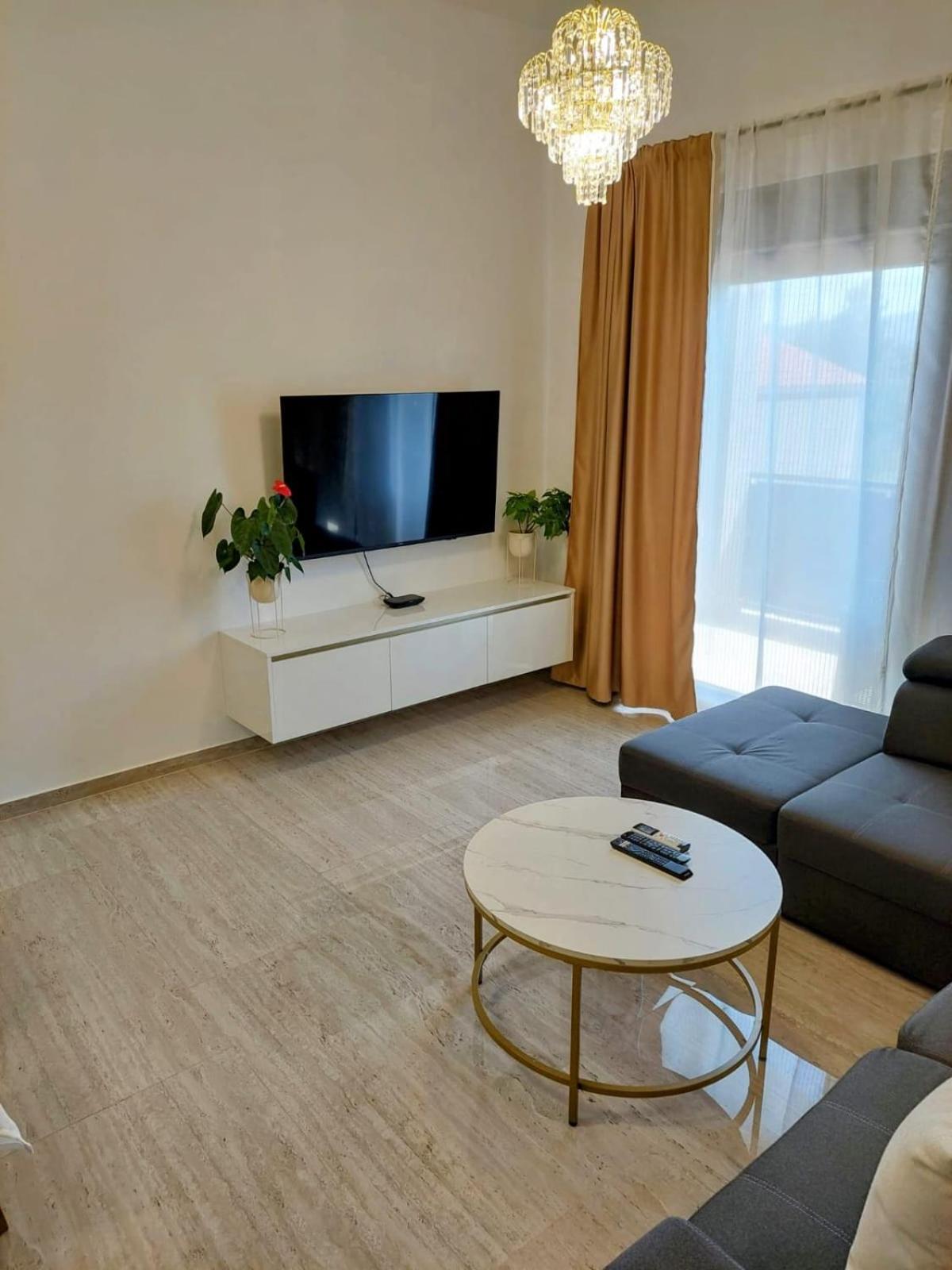 Apartmani Karla Paklenica 스타리그라드 파클레니차 외부 사진